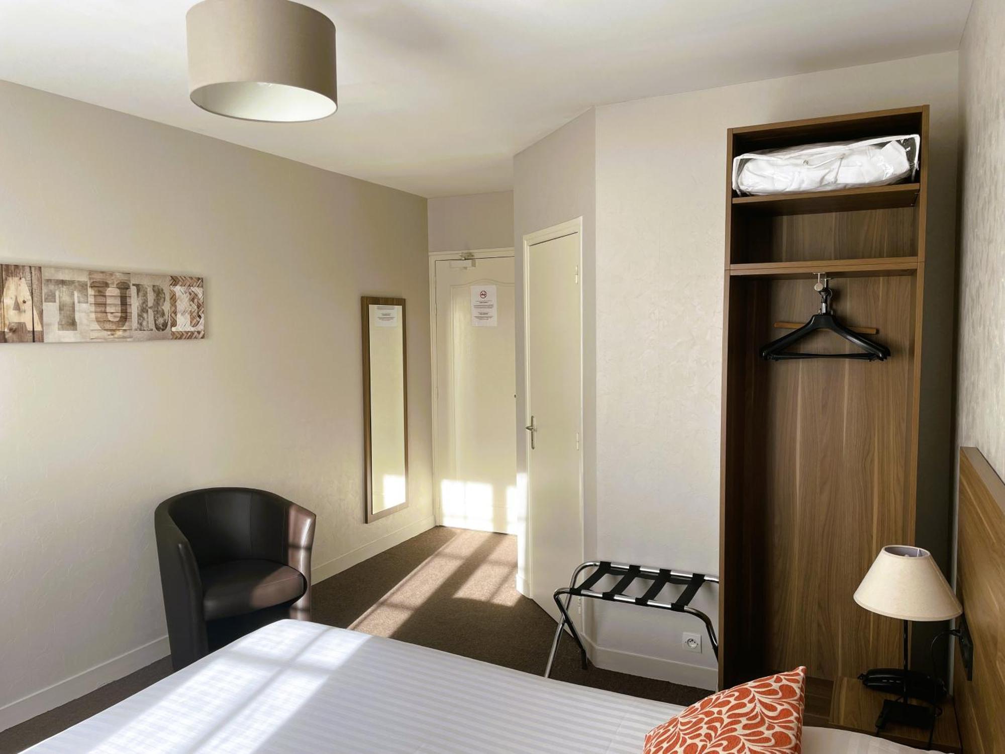 Hotel Le Vauban Merville-Franceville-Plage Zewnętrze zdjęcie